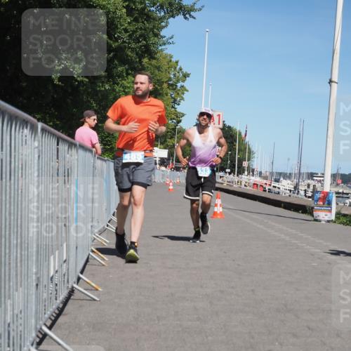 17.08.2025 - KN Förde Triathlon 2025 KatJ http://msf.ph/oto/8609559 17.08.2025 14:00:29 Laufen 485, 533 meine-sportfotos.de