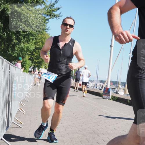 17.08.2025 - KN Förde Triathlon 2025 KatJ http://msf.ph/oto/8609560 17.08.2025 12:03:56 Laufen 291, 370 meine-sportfotos.de