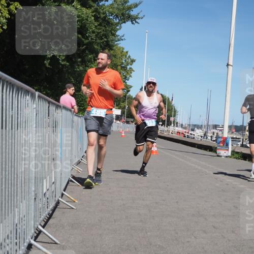 17.08.2025 - KN Förde Triathlon 2025 KatJ http://msf.ph/oto/8609565 17.08.2025 14:00:29 Laufen 485, 533 meine-sportfotos.de