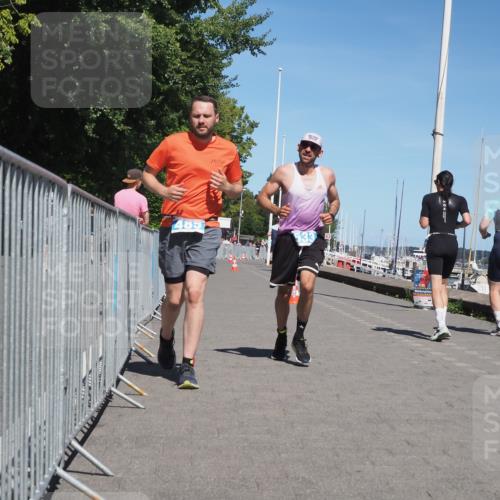 17.08.2025 - KN Förde Triathlon 2025 KatJ http://msf.ph/oto/8609575 17.08.2025 14:00:29 Laufen 485, 533 meine-sportfotos.de