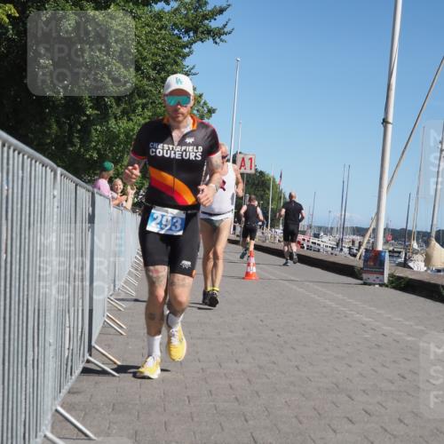 17.08.2025 - KN Förde Triathlon 2025 KatJ http://msf.ph/oto/8609597 17.08.2025 12:04:07 Laufen 293, 346, 623 meine-sportfotos.de