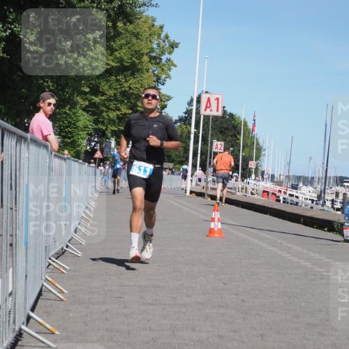 17.08.2025 - KN Förde Triathlon 2025 KatJ http://msf.ph/oto/8609607 17.08.2025 14:01:01 Laufen 511 meine-sportfotos.de