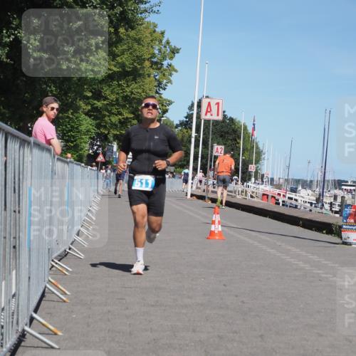 17.08.2025 - KN Förde Triathlon 2025 KatJ http://msf.ph/oto/8609610 17.08.2025 14:01:01 Laufen 511 meine-sportfotos.de