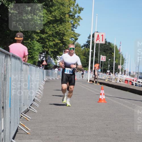17.08.2025 - KN Förde Triathlon 2025 KatJ http://msf.ph/oto/8609650 17.08.2025 14:01:10 Laufen 492, 527 meine-sportfotos.de