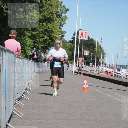 17.08.2025 - KN Förde Triathlon 2025 KatJ http://msf.ph/oto/8609657 17.08.2025 14:01:10 Laufen 492, 527 meine-sportfotos.de