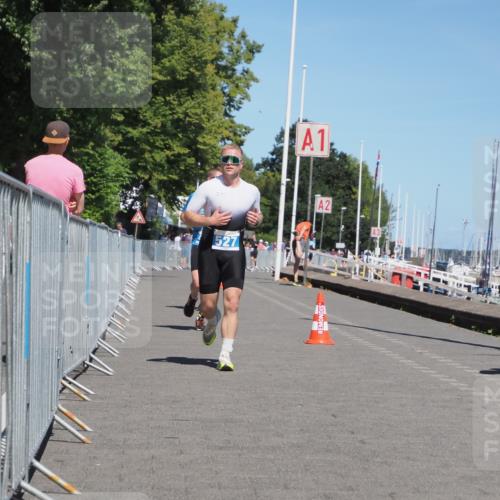 17.08.2025 - KN Förde Triathlon 2025 KatJ http://msf.ph/oto/8609659 17.08.2025 14:01:10 Laufen 492, 527 meine-sportfotos.de