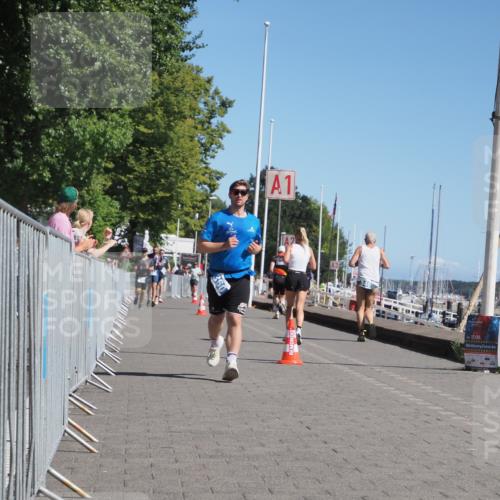 17.08.2025 - KN Förde Triathlon 2025 KatJ http://msf.ph/oto/8609703 17.08.2025 12:04:24 Laufen 360 meine-sportfotos.de