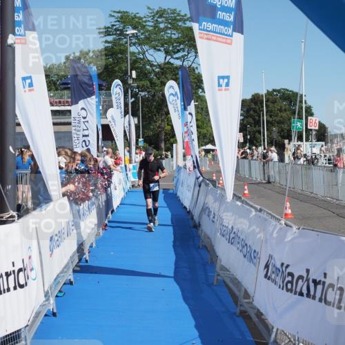 17.08.2025 - KN Förde Triathlon 2025 MichiJ http://msf.ph/oto/8609707 17.08.2025 12:37:36 Laufen  meine-sportfotos.de
