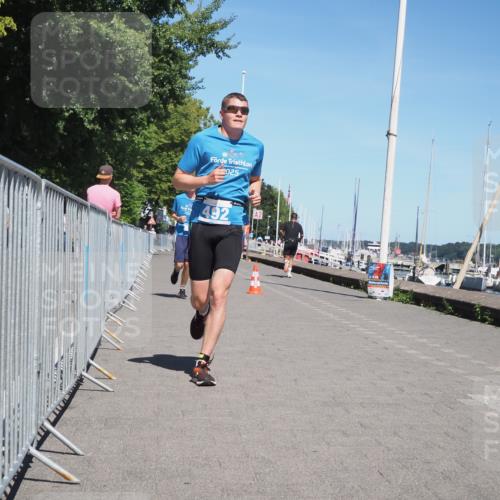 17.08.2025 - KN Förde Triathlon 2025 KatJ http://msf.ph/oto/8609729 17.08.2025 14:01:15 Laufen 478, 492, 527 meine-sportfotos.de
