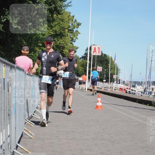 17.08.2025 - KN Förde Triathlon 2025 KatJ http://msf.ph/oto/8609791 17.08.2025 14:01:37 Laufen 534, 542 meine-sportfotos.de