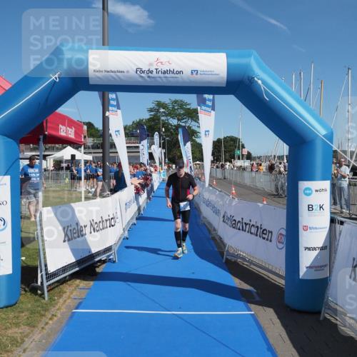 17.08.2025 - KN Förde Triathlon 2025 MichiJ http://msf.ph/oto/8609801 17.08.2025 12:37:41 Laufen 308 meine-sportfotos.de