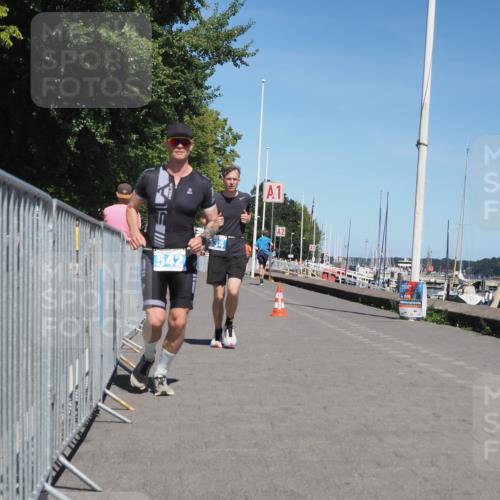 17.08.2025 - KN Förde Triathlon 2025 KatJ http://msf.ph/oto/8609809 17.08.2025 14:01:39 Laufen 534, 542 meine-sportfotos.de