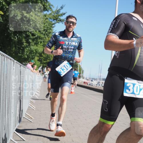 17.08.2025 - KN Förde Triathlon 2025 KatJ http://msf.ph/oto/8609817 17.08.2025 12:04:41 Laufen 302, 330, 334 meine-sportfotos.de