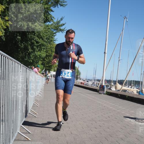 17.08.2025 - KN Förde Triathlon 2025 KatJ http://msf.ph/oto/8609843 17.08.2025 12:04:44 Laufen 330, 334 meine-sportfotos.de