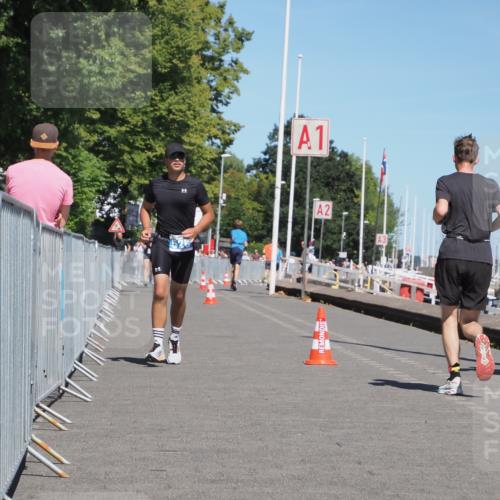 17.08.2025 - KN Förde Triathlon 2025 KatJ http://msf.ph/oto/8609860 17.08.2025 14:01:47 Laufen 526 meine-sportfotos.de