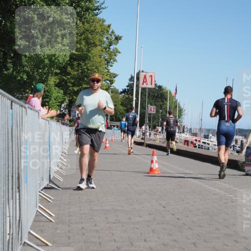 17.08.2025 - KN Förde Triathlon 2025 KatJ http://msf.ph/oto/8609870 17.08.2025 12:04:54 Laufen 613, 618 meine-sportfotos.de
