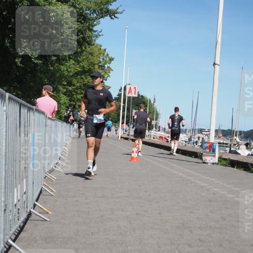 17.08.2025 - KN Förde Triathlon 2025 KatJ http://msf.ph/oto/8609906 17.08.2025 14:01:50 Laufen 526 meine-sportfotos.de