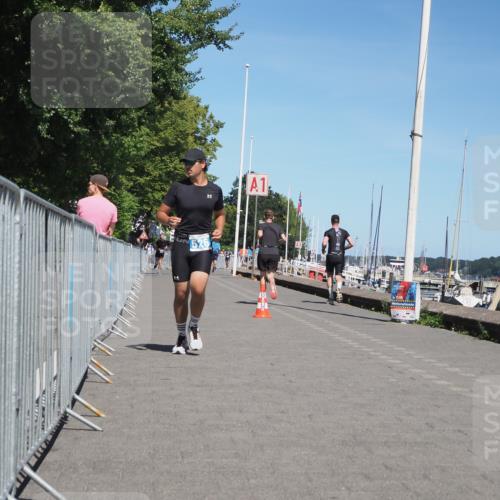 17.08.2025 - KN Förde Triathlon 2025 KatJ http://msf.ph/oto/8609913 17.08.2025 14:01:50 Laufen 526 meine-sportfotos.de