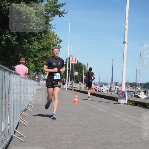 17.08.2025 - KN Förde Triathlon 2025 KatJ http://msf.ph/oto/8609968 17.08.2025 14:02:04 Laufen 484 meine-sportfotos.de