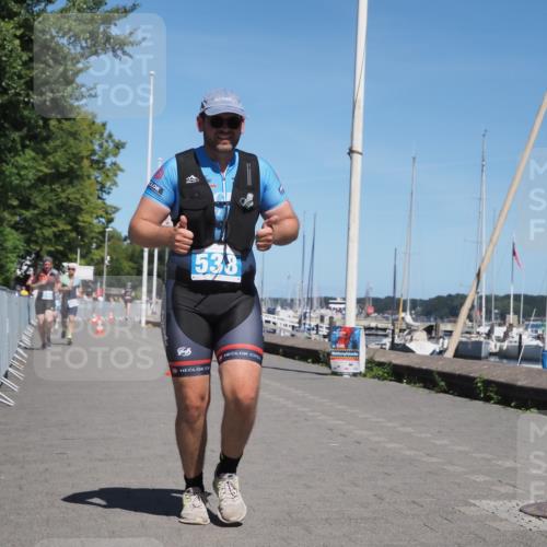 17.08.2025 - KN Förde Triathlon 2025 KatJ http://msf.ph/oto/8610029 17.08.2025 14:02:33 Laufen 514, 538, 547 meine-sportfotos.de