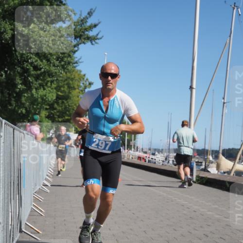 17.08.2025 - KN Förde Triathlon 2025 KatJ http://msf.ph/oto/8610040 17.08.2025 12:05:07 Laufen 297, 348, 374, 609, 612, 616 meine-sportfotos.de