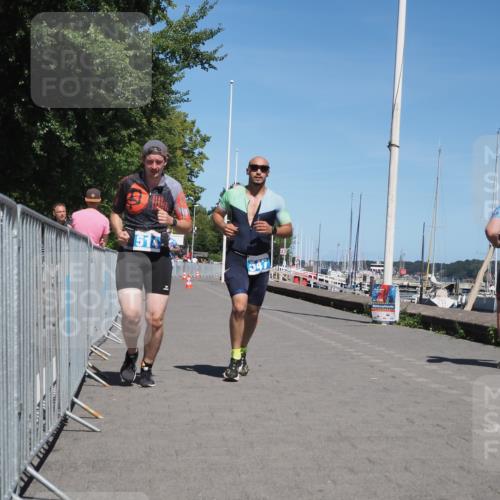 17.08.2025 - KN Förde Triathlon 2025 KatJ http://msf.ph/oto/8610063 17.08.2025 14:02:40 Laufen 514, 539, 547 meine-sportfotos.de