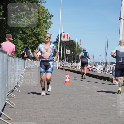 17.08.2025 - KN Förde Triathlon 2025 KatJ http://msf.ph/oto/8610102 17.08.2025 14:02:46 Laufen 539 meine-sportfotos.de