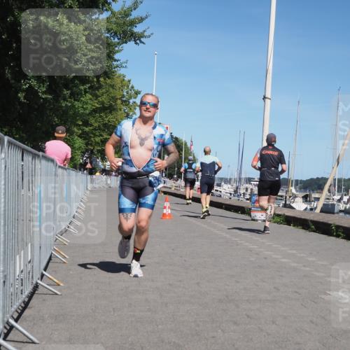 17.08.2025 - KN Förde Triathlon 2025 KatJ http://msf.ph/oto/8610136 17.08.2025 14:02:48 Laufen 539 meine-sportfotos.de