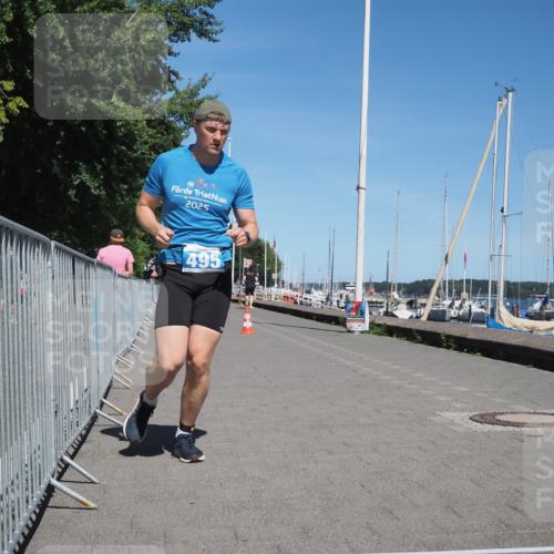 17.08.2025 - KN Förde Triathlon 2025 KatJ http://msf.ph/oto/8610204 17.08.2025 14:03:46 Laufen 495 meine-sportfotos.de