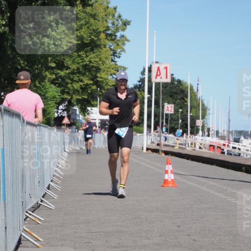 17.08.2025 - KN Förde Triathlon 2025 KatJ http://msf.ph/oto/8610207 17.08.2025 14:04:30 Laufen 496 meine-sportfotos.de