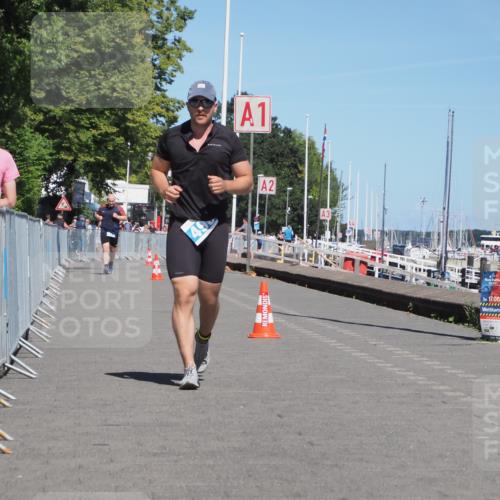 17.08.2025 - KN Förde Triathlon 2025 KatJ http://msf.ph/oto/8610217 17.08.2025 14:04:31 Laufen 496 meine-sportfotos.de