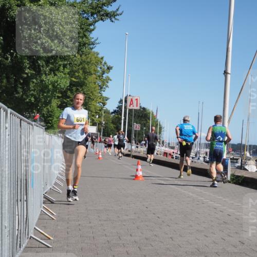 17.08.2025 - KN Förde Triathlon 2025 KatJ http://msf.ph/oto/8610246 17.08.2025 12:05:24 Laufen 601 meine-sportfotos.de
