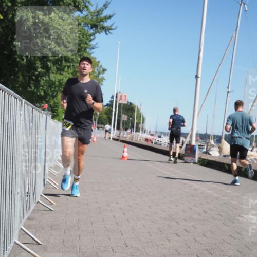 17.08.2025 - KN Förde Triathlon 2025 KatJ http://msf.ph/oto/8610405 17.08.2025 12:05:45 Laufen 288, 604, 624, 635 meine-sportfotos.de