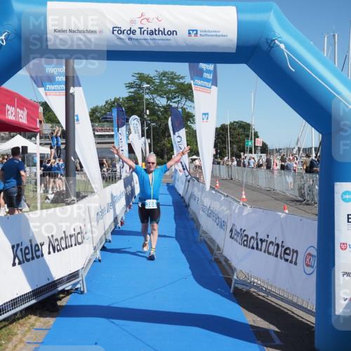 17.08.2025 - KN Förde Triathlon 2025 MichiJ http://msf.ph/oto/8610437 17.08.2025 12:45:37 Laufen 384 meine-sportfotos.de