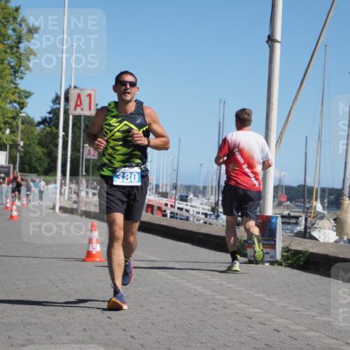 17.08.2025 - KN Förde Triathlon 2025 KatJ http://msf.ph/oto/8610533 17.08.2025 12:06:20 Laufen 380 meine-sportfotos.de