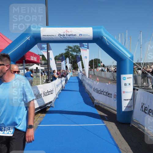 17.08.2025 - KN Förde Triathlon 2025 MichiJ http://msf.ph/oto/8610589 17.08.2025 12:47:56 Laufen 365 meine-sportfotos.de