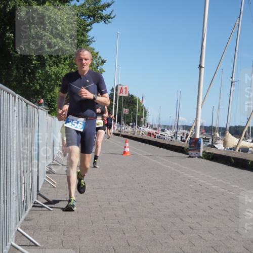 17.08.2025 - KN Förde Triathlon 2025 KatJ http://msf.ph/oto/8610599 17.08.2025 12:06:36 Laufen 356, 358, 625, 630 meine-sportfotos.de