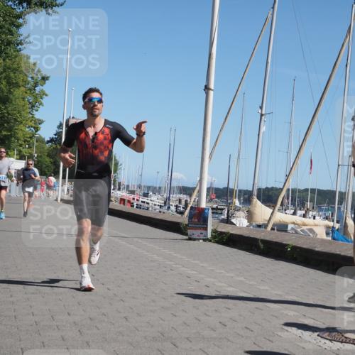 17.08.2025 - KN Förde Triathlon 2025 KatJ http://msf.ph/oto/8610672 17.08.2025 12:06:42 Laufen 353, 358, 371 meine-sportfotos.de