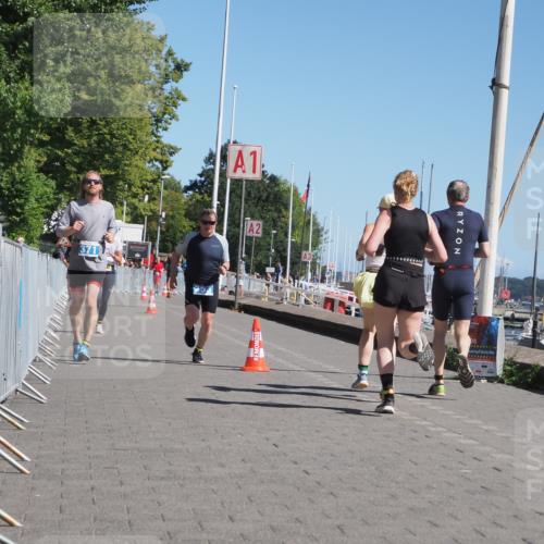 17.08.2025 - KN Förde Triathlon 2025 KatJ http://msf.ph/oto/8610711 17.08.2025 12:06:45 Laufen 353, 358, 371, 610 meine-sportfotos.de