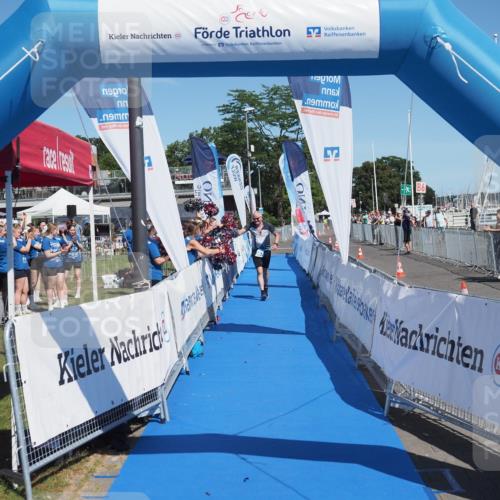 17.08.2025 - KN Förde Triathlon 2025 MichiJ http://msf.ph/oto/8610721 17.08.2025 13:05:07 Laufen  meine-sportfotos.de