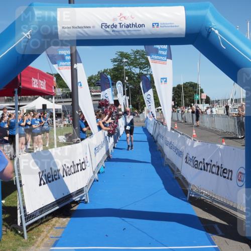 17.08.2025 - KN Förde Triathlon 2025 MichiJ http://msf.ph/oto/8610723 17.08.2025 13:05:07 Laufen  meine-sportfotos.de