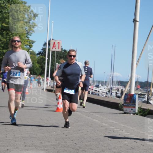 17.08.2025 - KN Förde Triathlon 2025 KatJ http://msf.ph/oto/8610745 17.08.2025 12:06:48 Laufen 353, 371, 610 meine-sportfotos.de