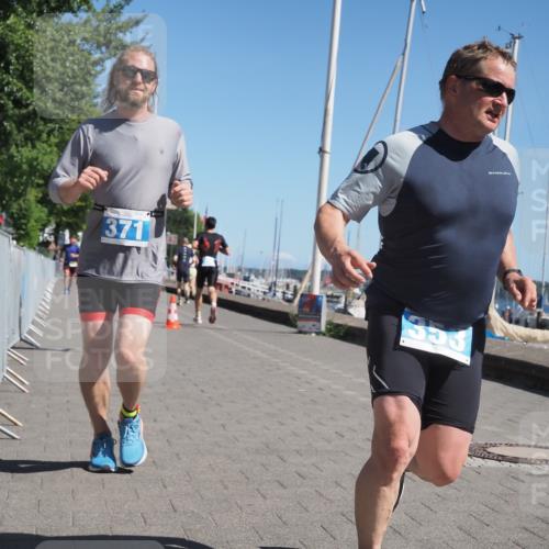 17.08.2025 - KN Förde Triathlon 2025 KatJ http://msf.ph/oto/8610774 17.08.2025 12:06:51 Laufen 353, 371, 610 meine-sportfotos.de