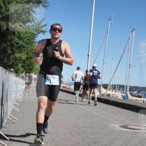 17.08.2025 - KN Förde Triathlon 2025 KatJ http://msf.ph/oto/8610928 17.08.2025 12:07:50 Laufen 279, 368, 385 meine-sportfotos.de