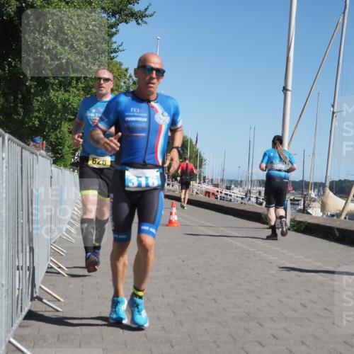 17.08.2025 - KN Förde Triathlon 2025 KatJ http://msf.ph/oto/8611024 17.08.2025 12:08:50 Laufen 316, 324, 626 meine-sportfotos.de