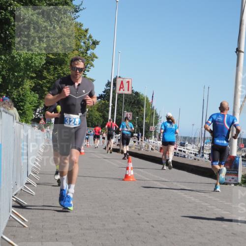 17.08.2025 - KN Förde Triathlon 2025 KatJ http://msf.ph/oto/8611037 17.08.2025 12:08:57 Laufen 320, 324 meine-sportfotos.de