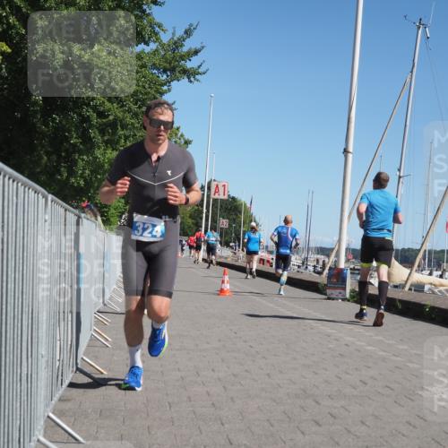17.08.2025 - KN Förde Triathlon 2025 KatJ http://msf.ph/oto/8611044 17.08.2025 12:08:58 Laufen 320, 324 meine-sportfotos.de