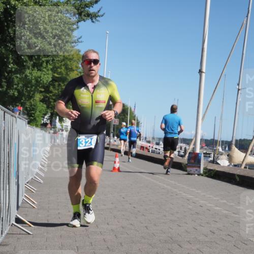 17.08.2025 - KN Förde Triathlon 2025 KatJ http://msf.ph/oto/8611053 17.08.2025 12:09:01 Laufen 320, 324 meine-sportfotos.de