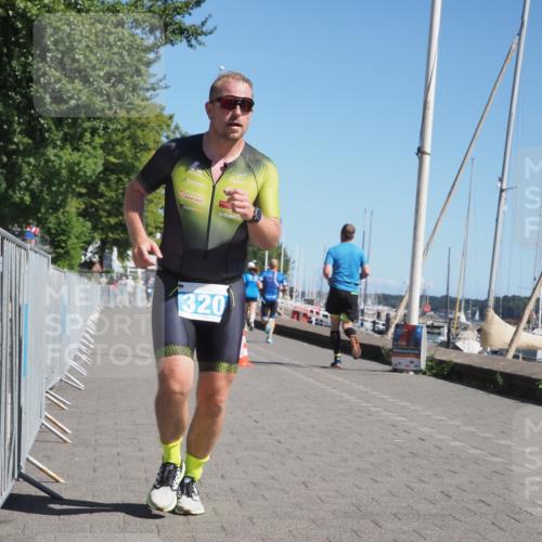 17.08.2025 - KN Förde Triathlon 2025 KatJ http://msf.ph/oto/8611056 17.08.2025 12:09:01 Laufen 320, 324 meine-sportfotos.de