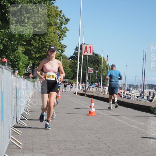 17.08.2025 - KN Förde Triathlon 2025 KatJ http://msf.ph/oto/8611096 17.08.2025 12:09:36 Laufen 345, 349, 615 meine-sportfotos.de
